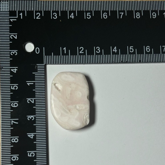 Polished Mangano Calcite - Picture 3 of 3